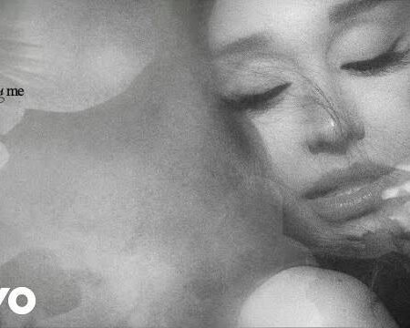 kiss me Lyrics – Ariana Grande